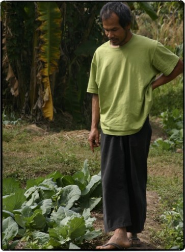 คุณโจน จันใด ผู้ก่อตั้งศูนย์พันพรรณ